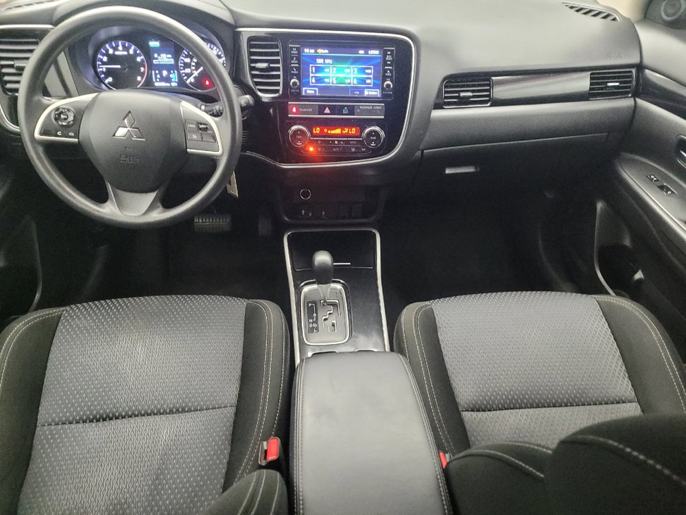 Used 2019 Mitsubishi Outlander ES AWD/4WD image 22