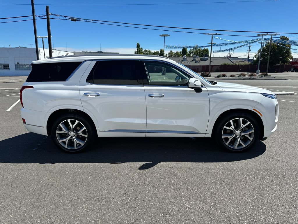 Certified 2021 Hyundai Palisade Limited w/ Cargo Package AWD/4WD image 7