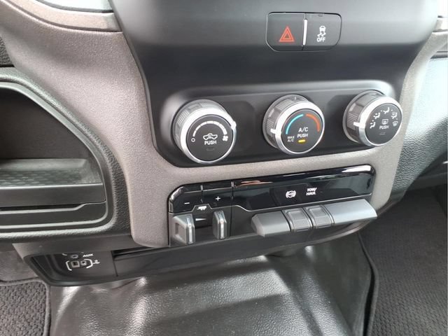 Used 2022 RAM 3500 Tradesman RWD image 26