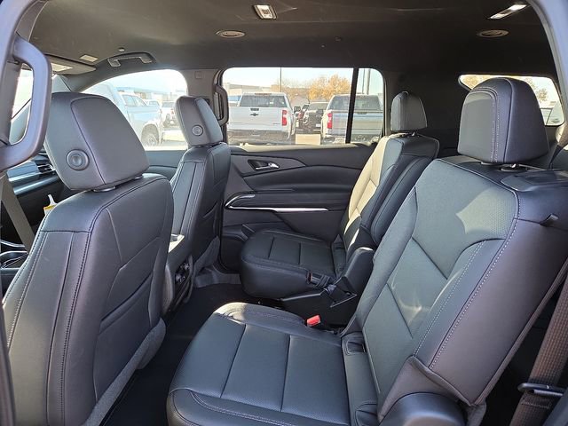 New 2026 Chevrolet Traverse LT image 8
