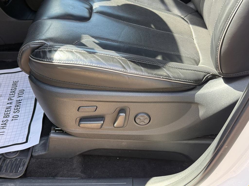Certified 2022 Hyundai Palisade Calligraphy w/ Cargo Package AWD/4WD image 22