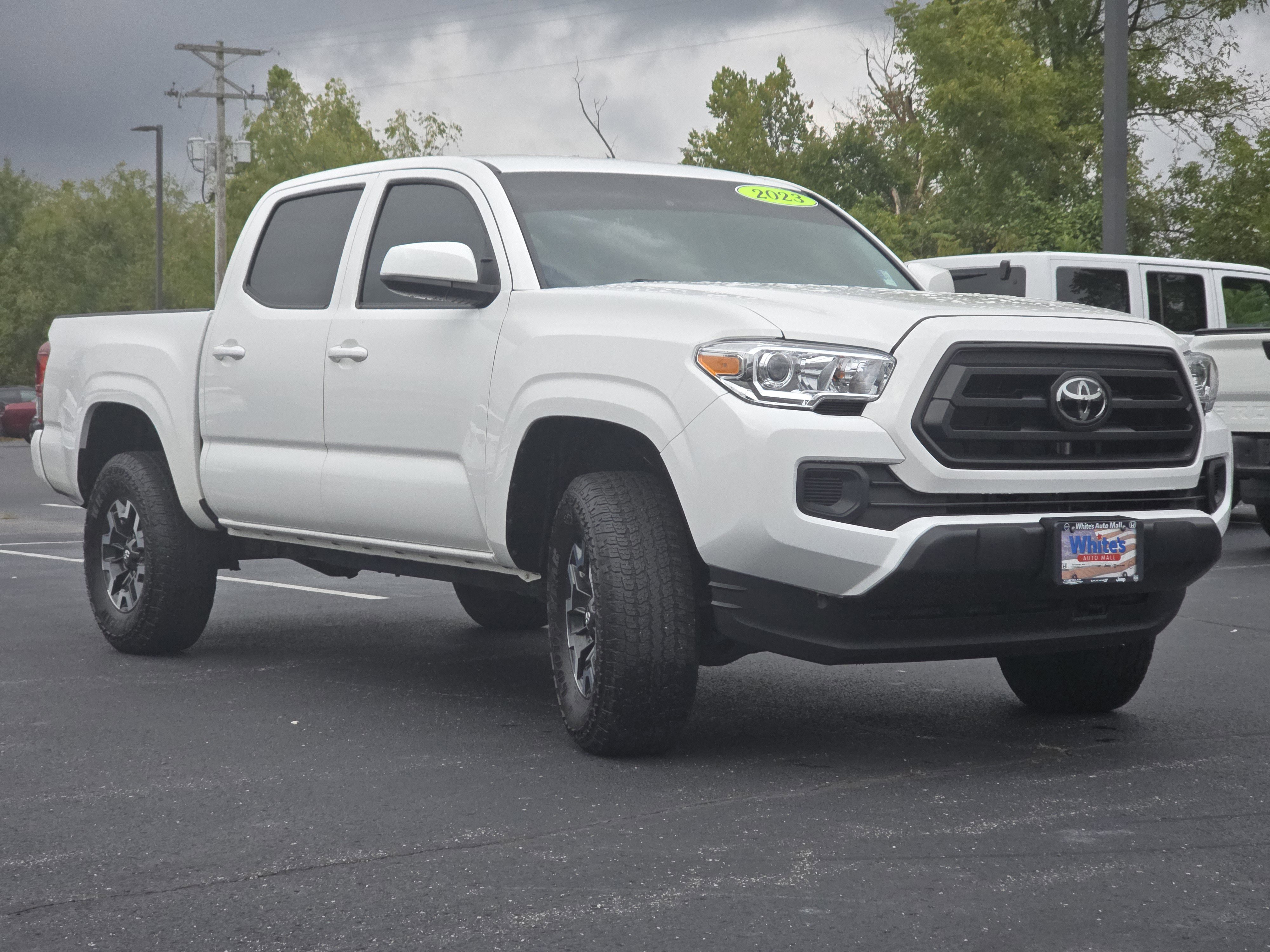 Used 2023 Toyota Tacoma SR image 10