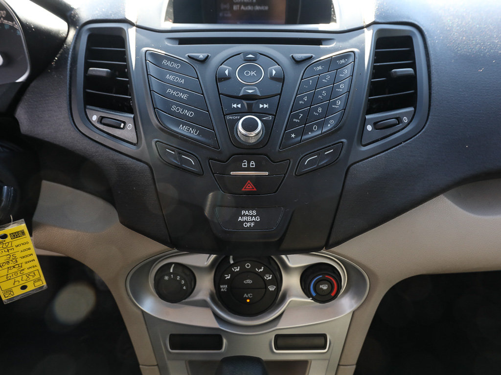 Used 2019 Ford Fiesta SE FWD image 17