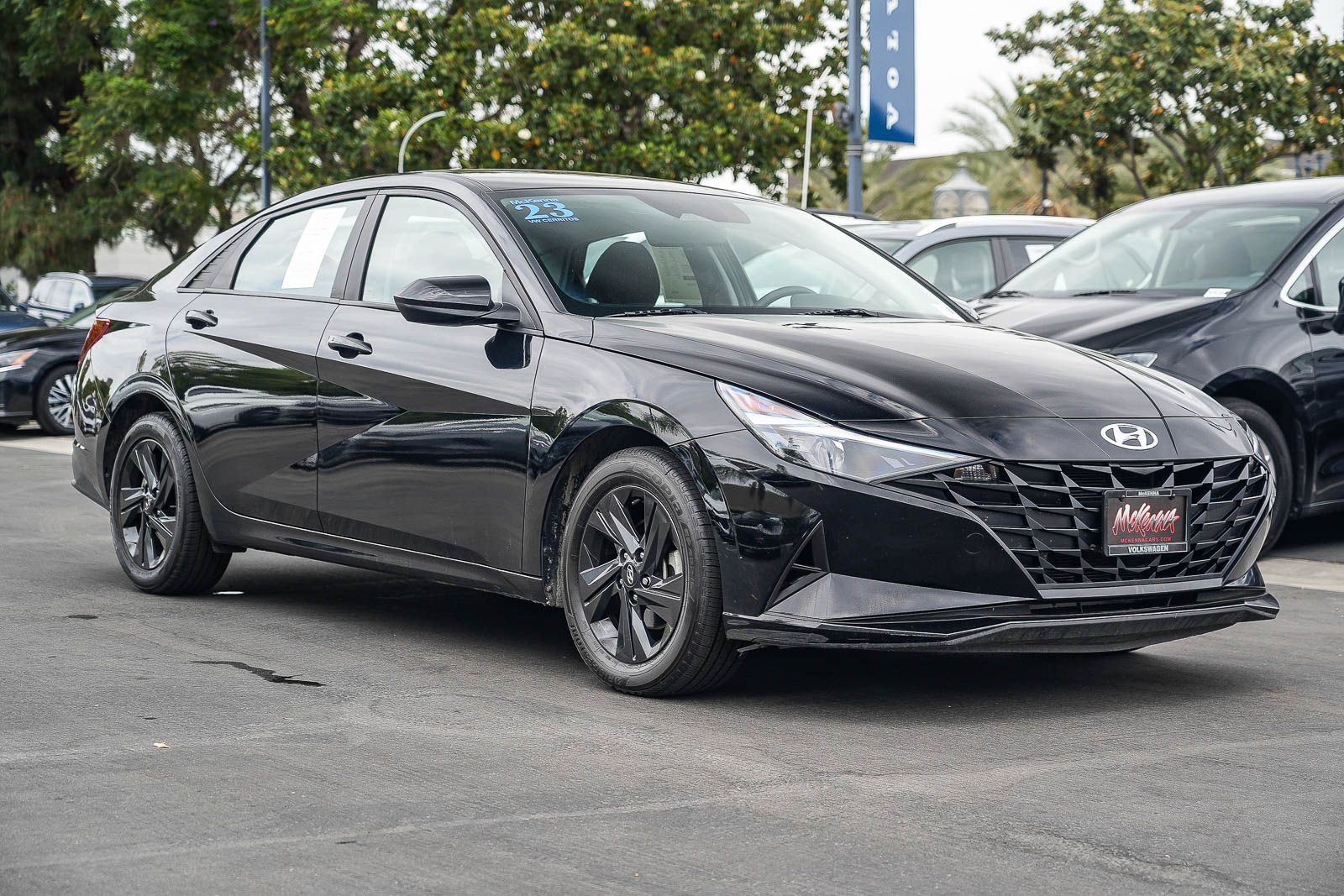 Used 2023 Hyundai Elantra SEL w/ Cargo Package FWD image 5