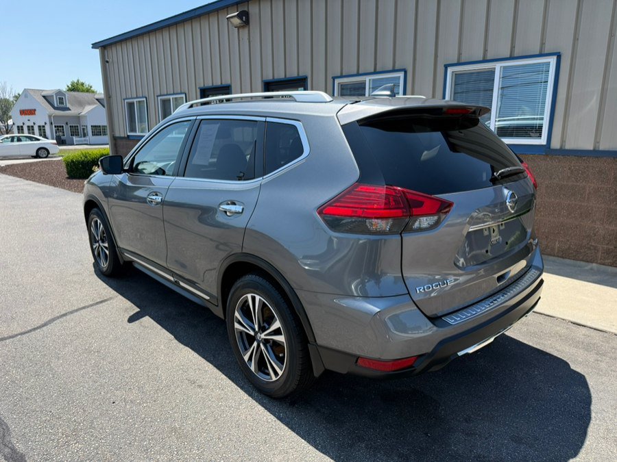 Used 2017 Nissan Rogue SL w/ SL Premium Package AWD/4WD image 6