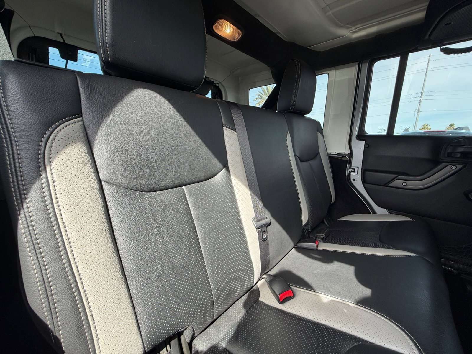 Used 2017 Jeep Wrangler Unlimited Sport w/ Connectivity Group image 18