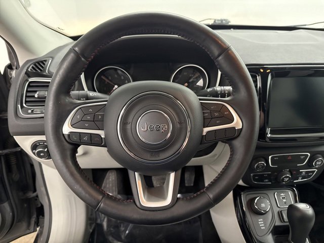 Used 2020 Jeep Compass Limited image 17