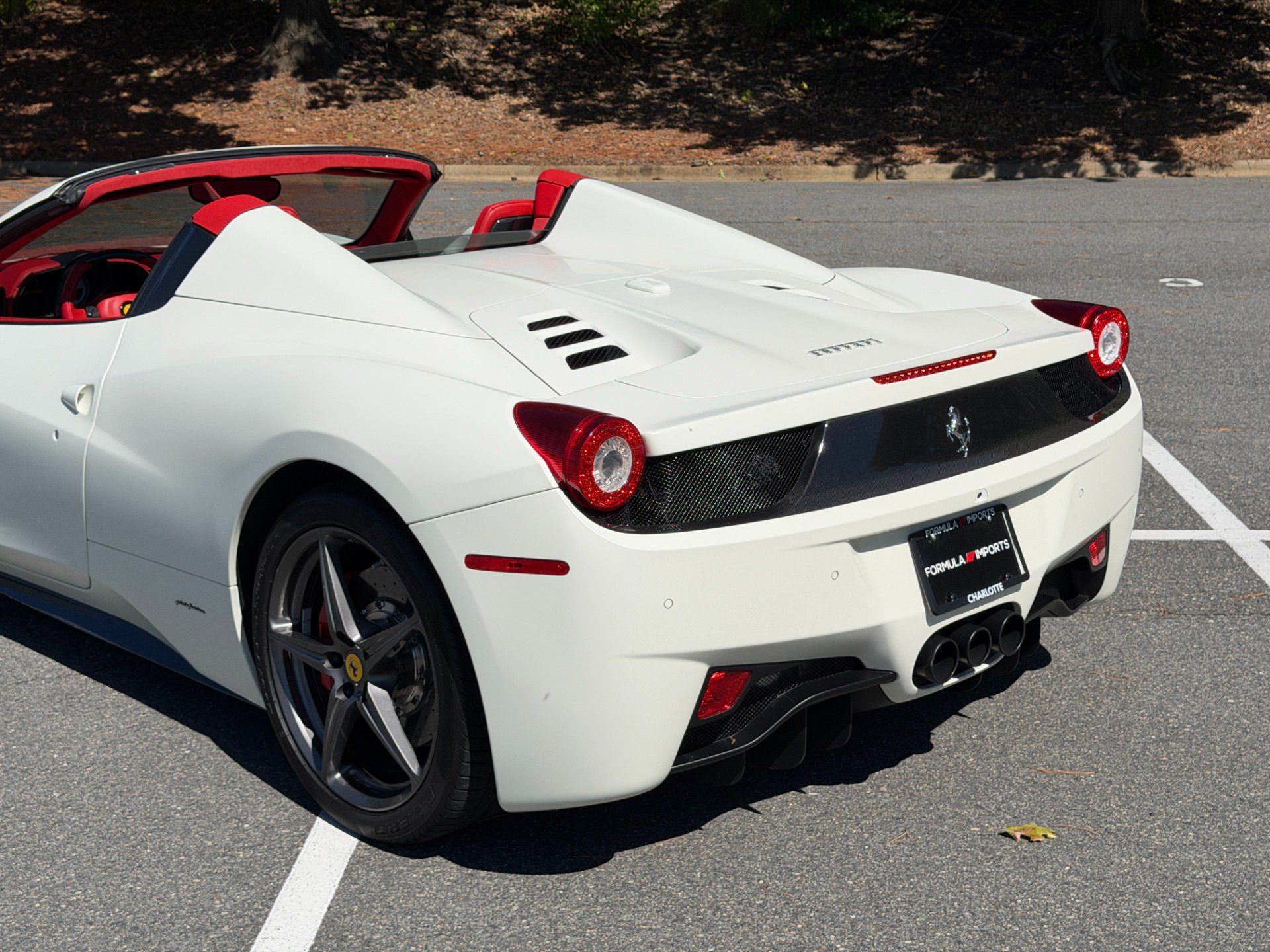 Used 2015 Ferrari 458 Spider RWD image 26