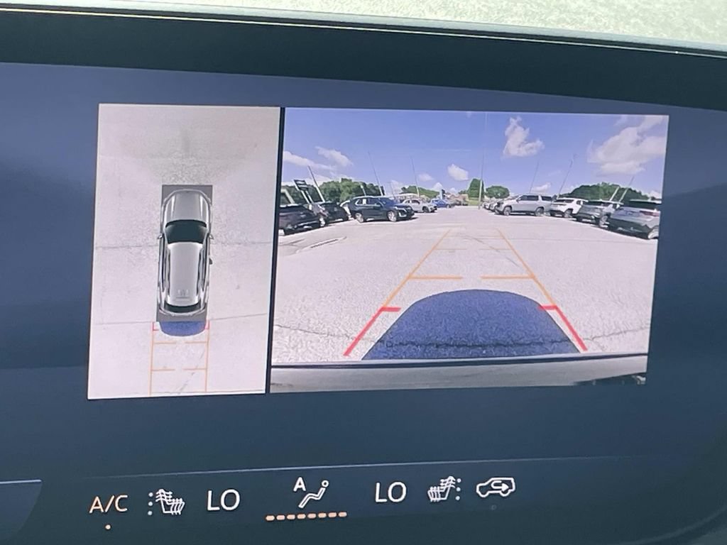 Used 2024 Buick Envision Preferred AWD/4WD image 20