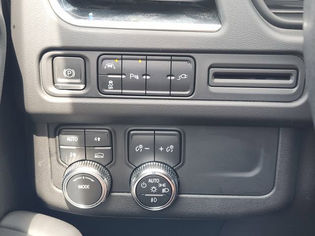 Used 2021 GMC Yukon SLT w/ SLT Premium Package image 22