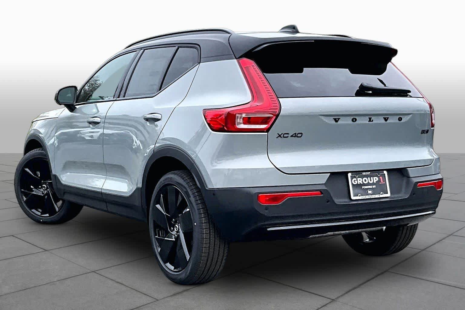 New 2026 Volvo XC40 B5 Ultra w/ Protection Package Premier AWD/4WD image 3