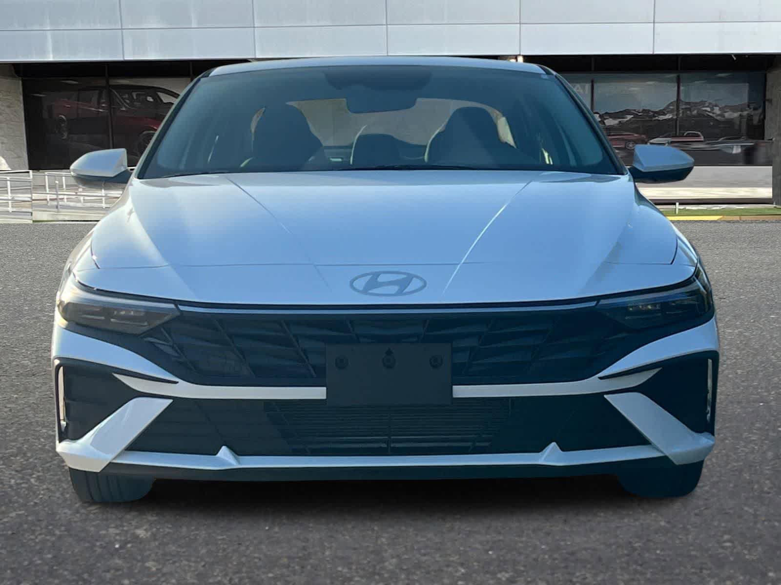 New 2026 Hyundai Elantra SE image 11