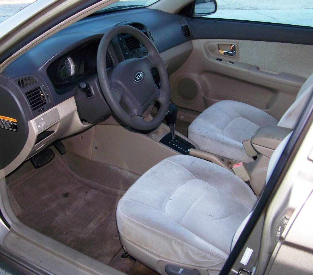 Used 2007 Kia Spectra EX FWD image 9