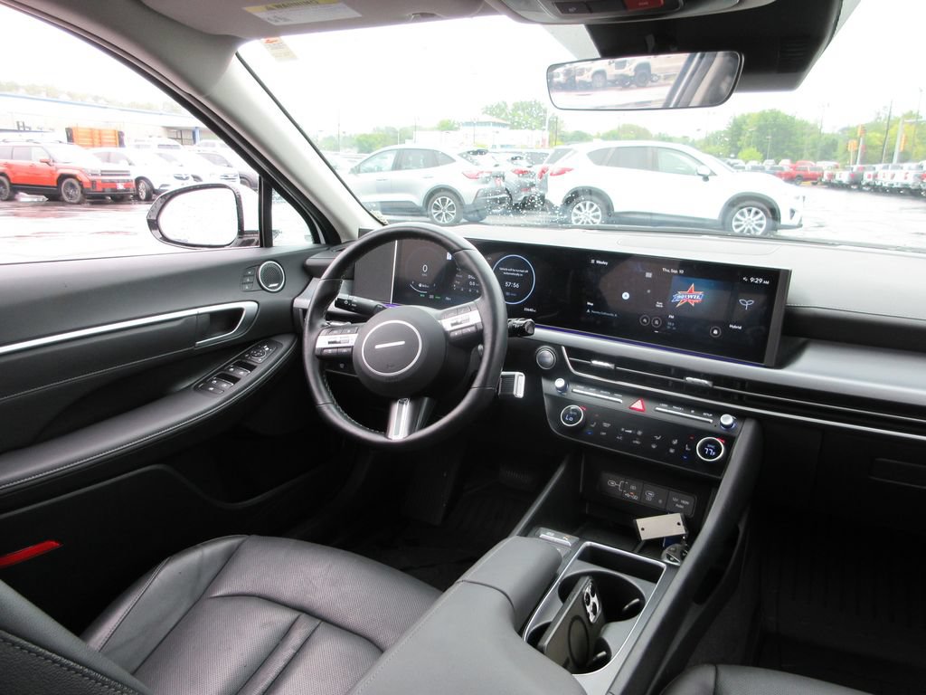 Used 2024 Hyundai Sonata Limited FWD image 25