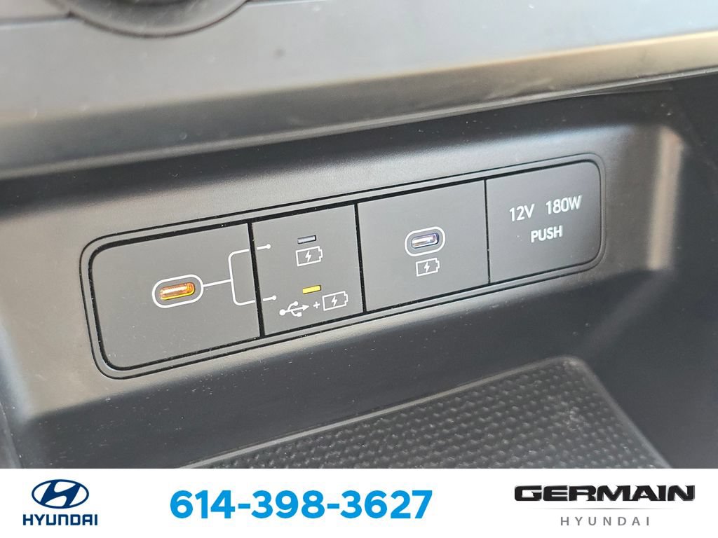 Certified 2025 Hyundai Tucson SE FWD image 31