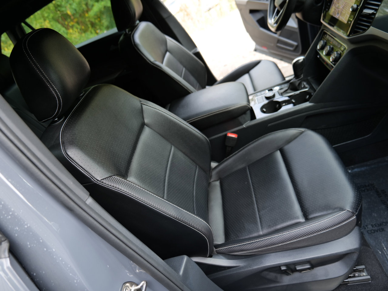 Used 2022 Volkswagen Atlas Cross Sport SEL R-Line image 39