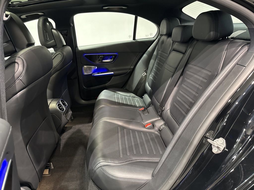 Used 2022 Mercedes-Benz C 300 4MATIC Sedan image 33
