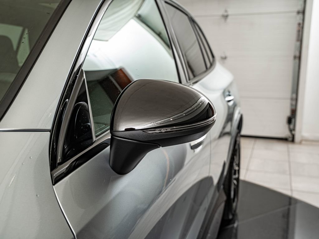 New 2026 Mercedes-Benz GLC 300 4MATIC image 9