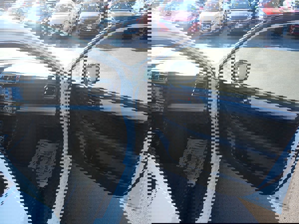 Used 2017 Subaru Legacy 2.5i Premium w/ Moonroof Package image 20