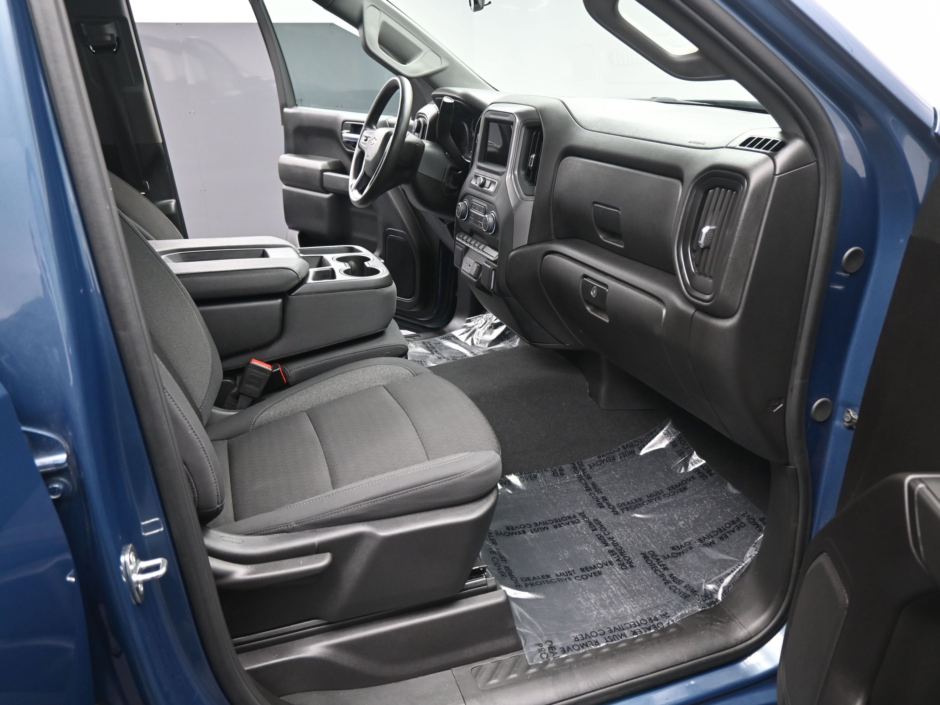 Certified 2024 Chevrolet Silverado 1500 Custom image 19