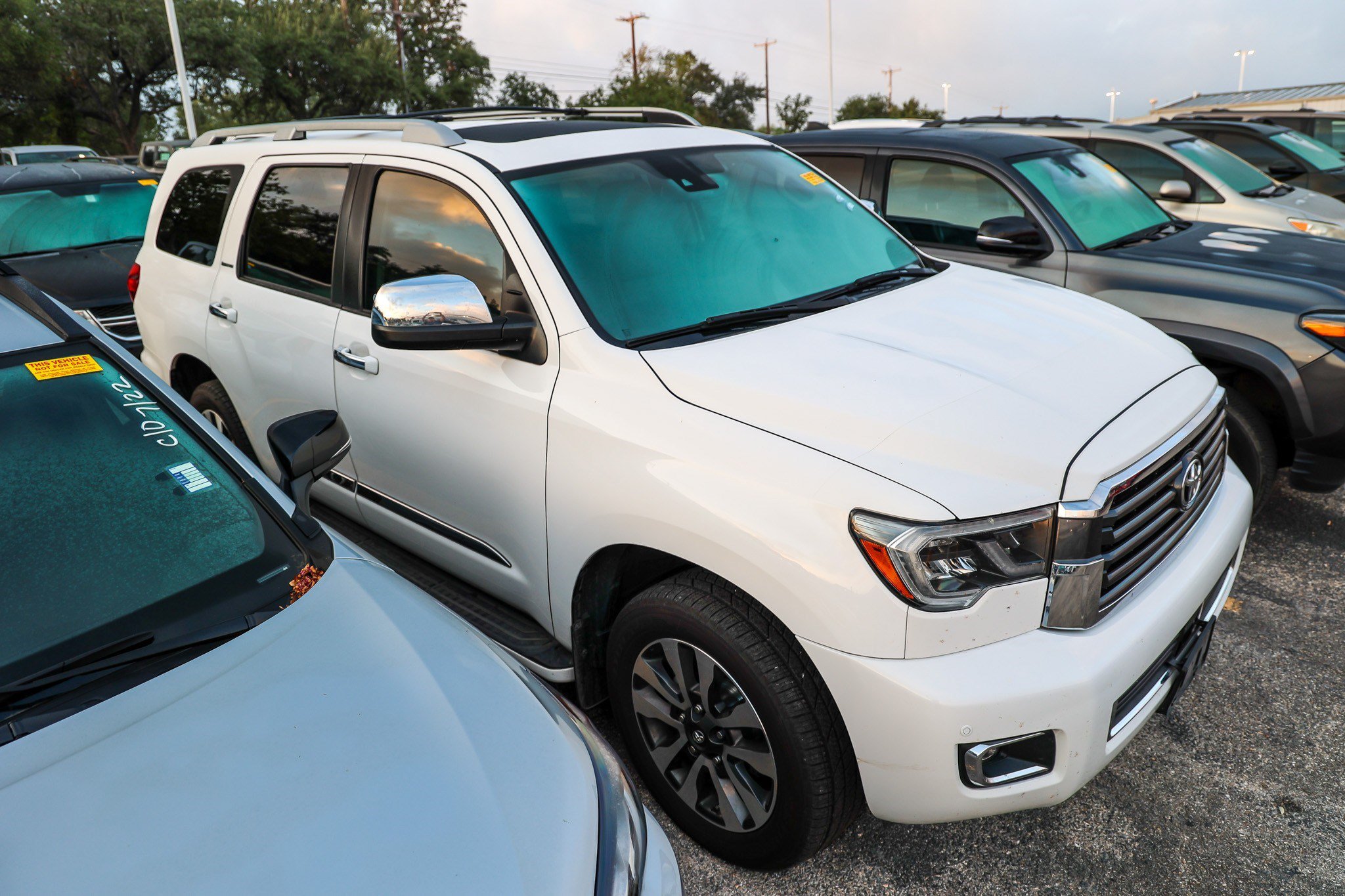 Used 2020 Toyota Sequoia Limited w/ Safety & Convenience Package AWD/4WD image 6