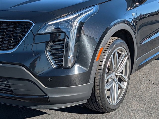 Used 2023 Cadillac XT4 Sport image 2