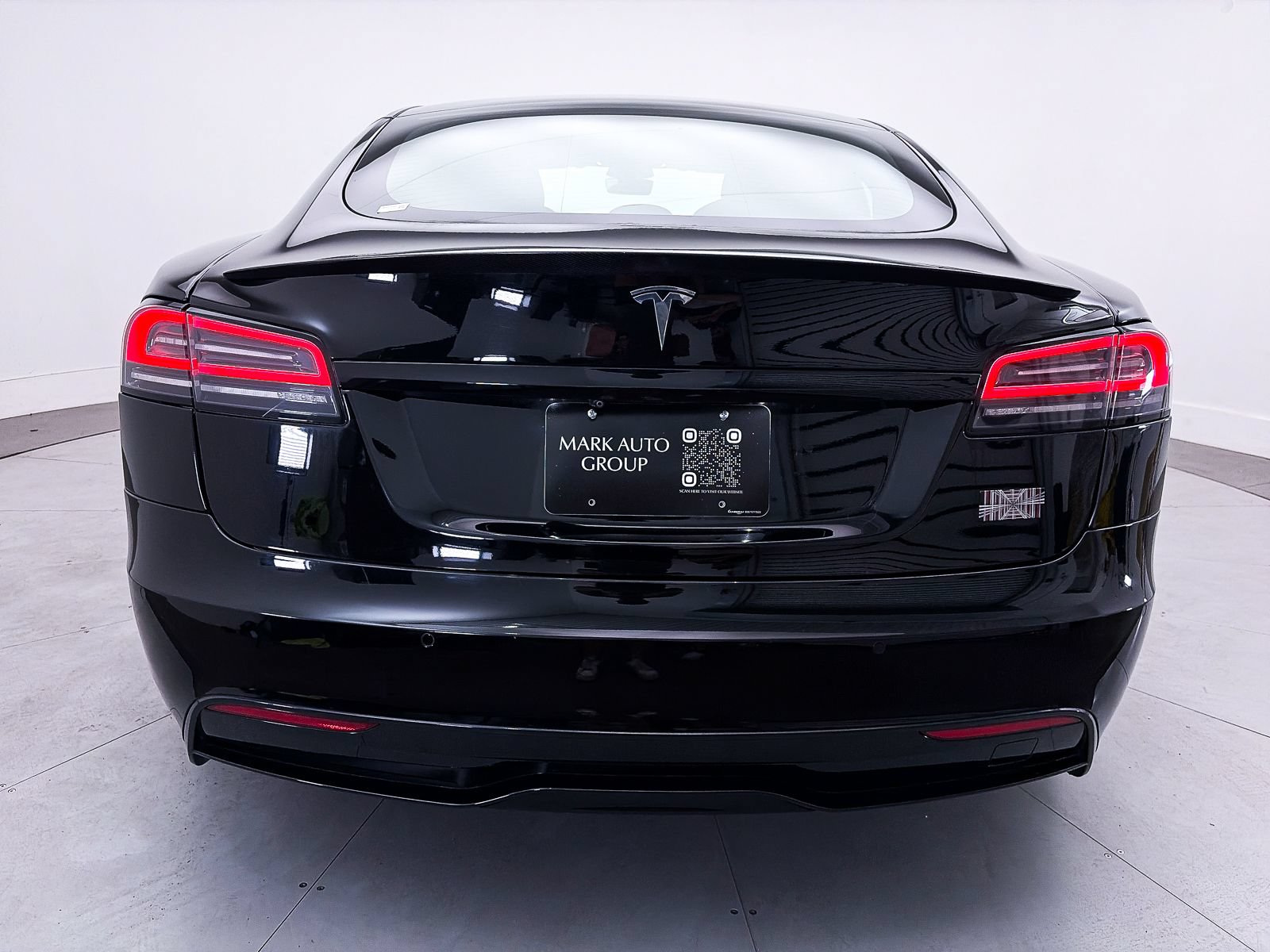 Used 2022 Tesla Model S Plaid AWD/4WD image 15