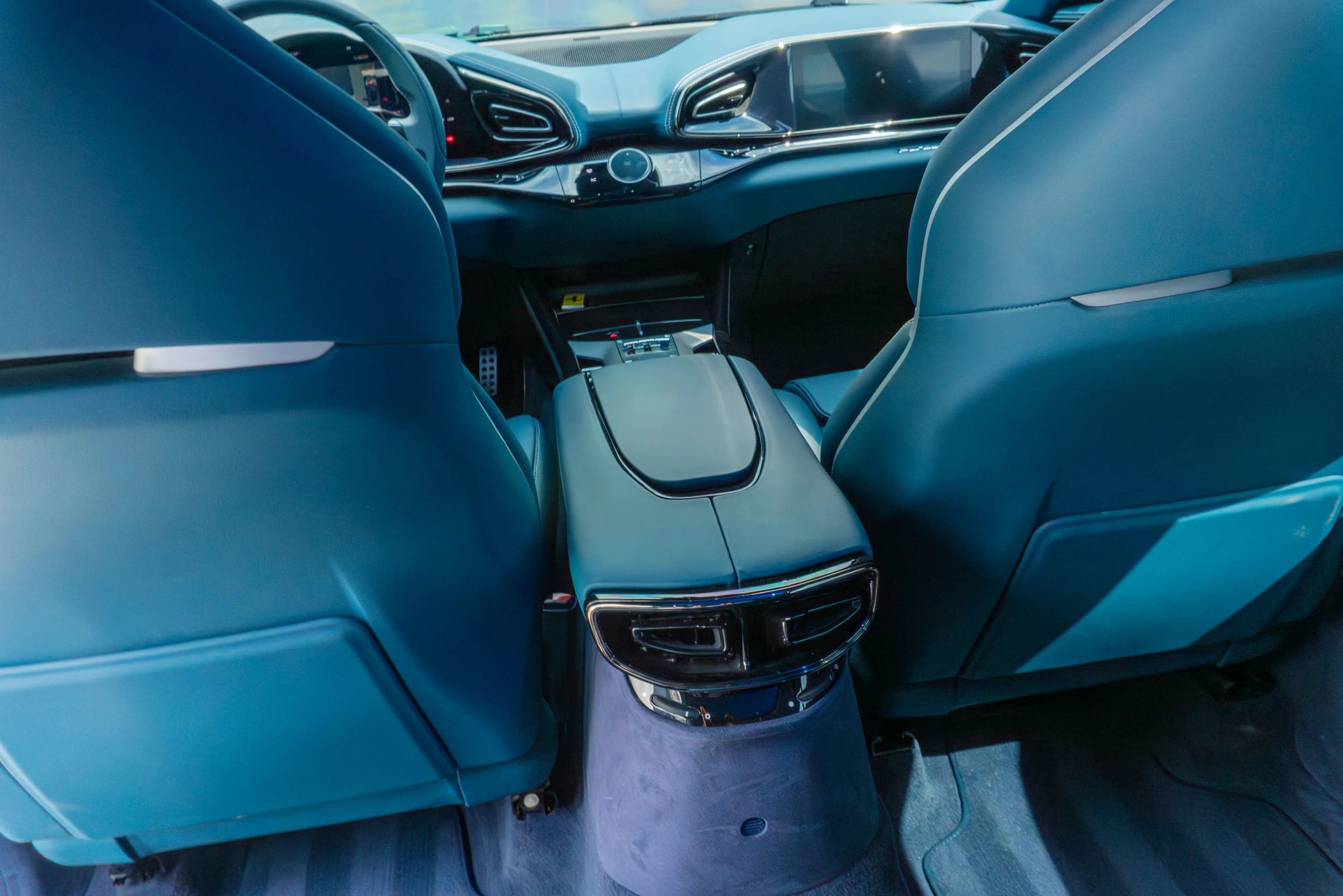 Used 2024 Ferrari Purosangue image 75