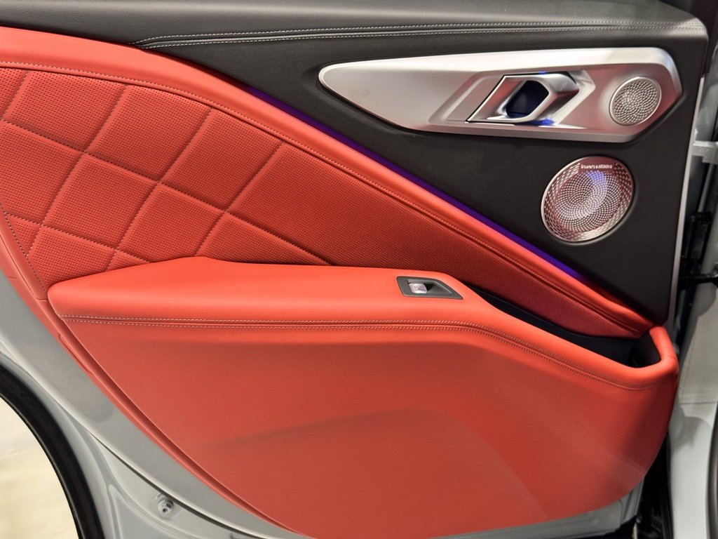 New 2026 BMW XM Label Red image 23