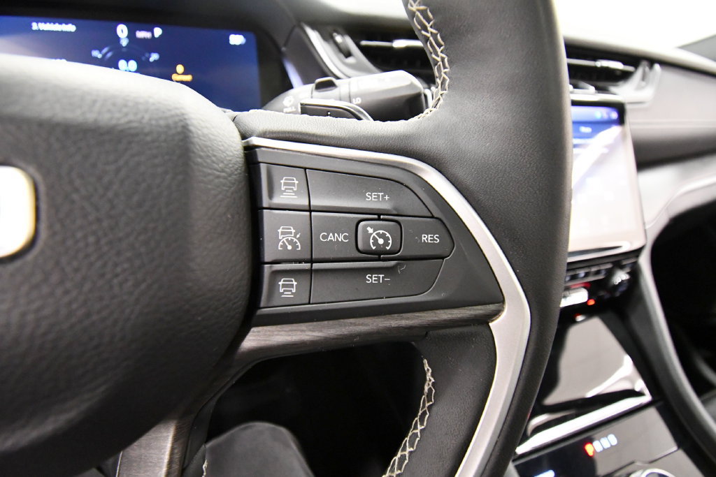 Used 2024 Jeep Grand Cherokee L Limited w/ Luxury Tech Group II AWD/4WD image 22