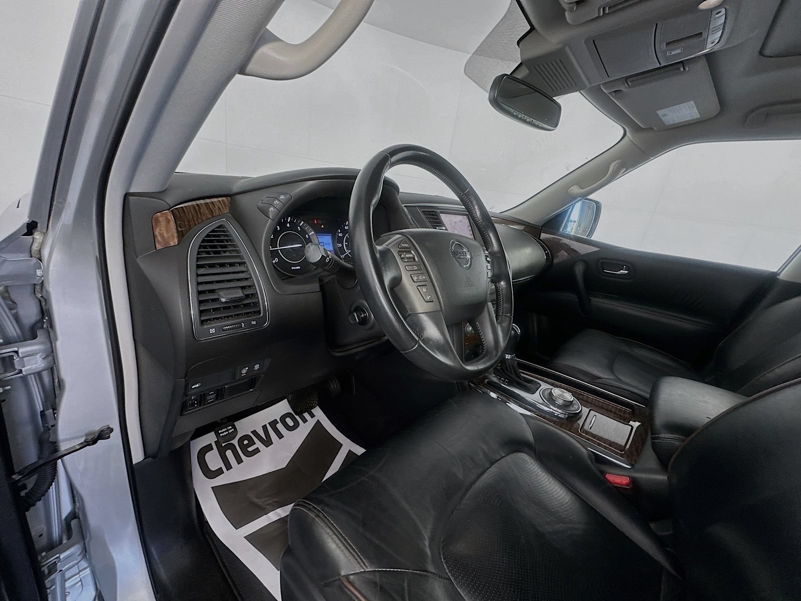 Used 2019 Nissan Armada SL w/ Premium Package AWD/4WD image 9