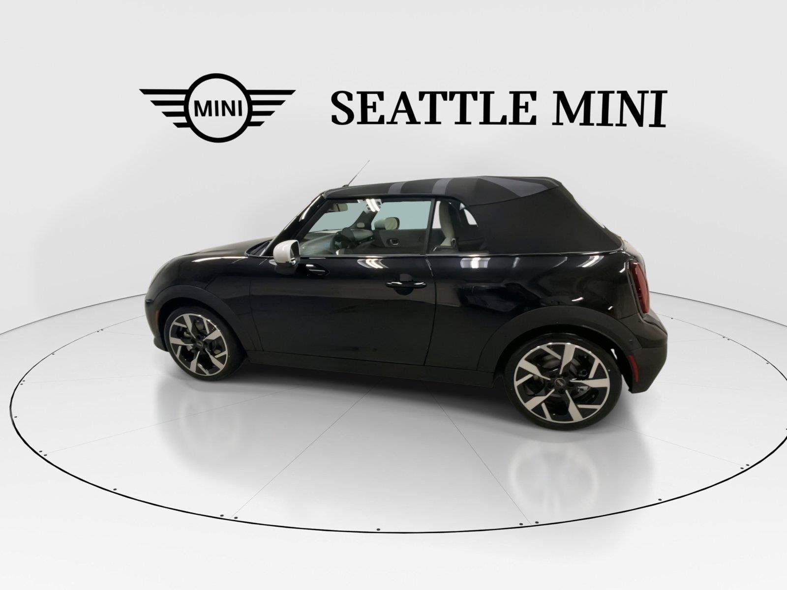 Used 2026 MINI Cooper S FWD image 7