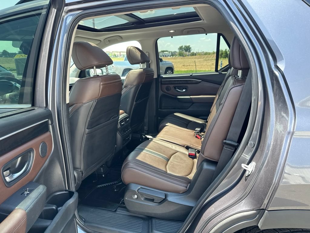 Used 2025 Honda Pilot Elite image 36