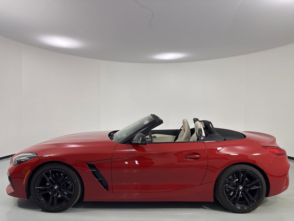 Used 2023 BMW Z4 sDrive30i w/ Premium Package image 19