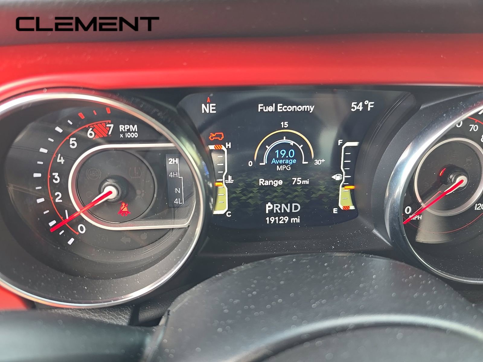 Used 2022 Jeep Wrangler Rubicon w/ Cold Weather Group AWD/4WD image 2