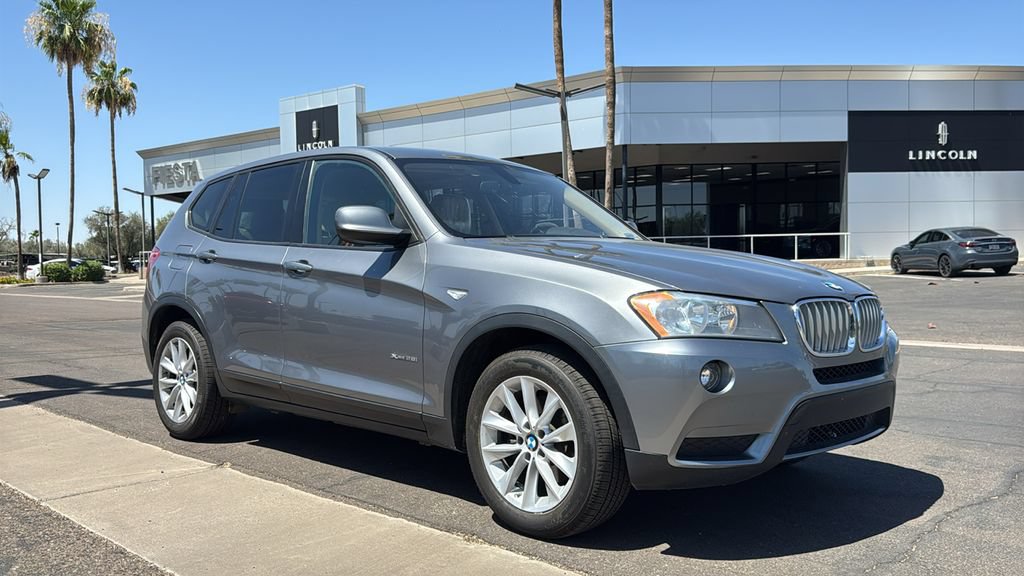 Used 2014 BMW X3 xDrive28i AWD/4WD image 2