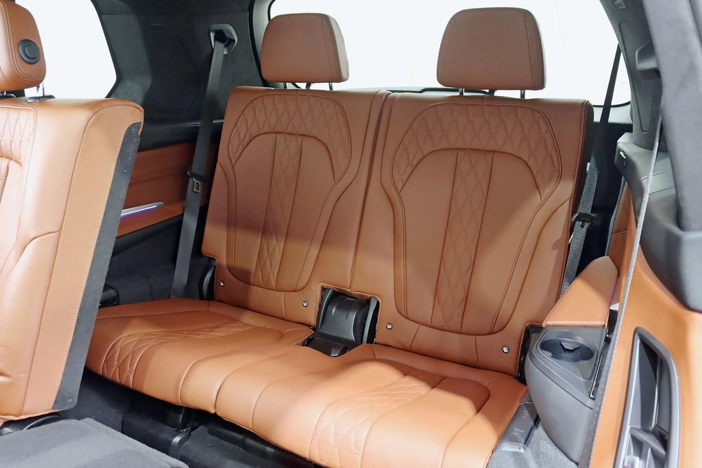 Used 2023 BMW X7 M60i w/ Executive Package AWD/4WD image 35