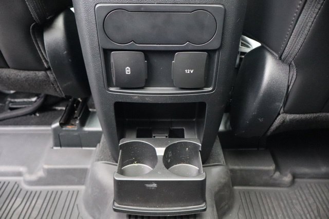 Used 2023 Ford Explorer XLT w/ Equipment Group 202A AWD/4WD image 33