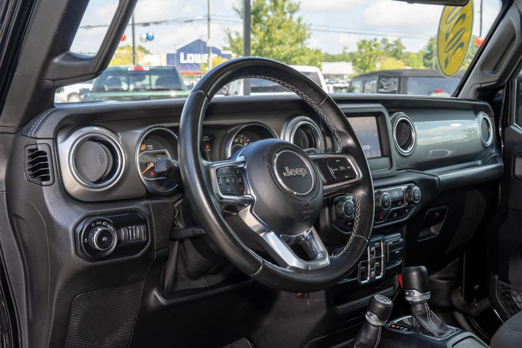 Used 2020 Jeep Wrangler Unlimited Sahara AWD/4WD image 14