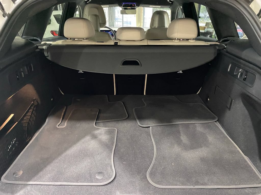 Certified 2025 Mercedes-Benz GLC 300 4MATIC image 21