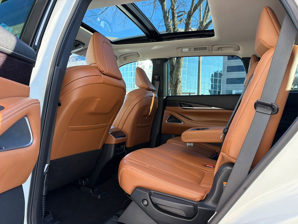 Used 2023 INFINITI QX60 Sensory image 19