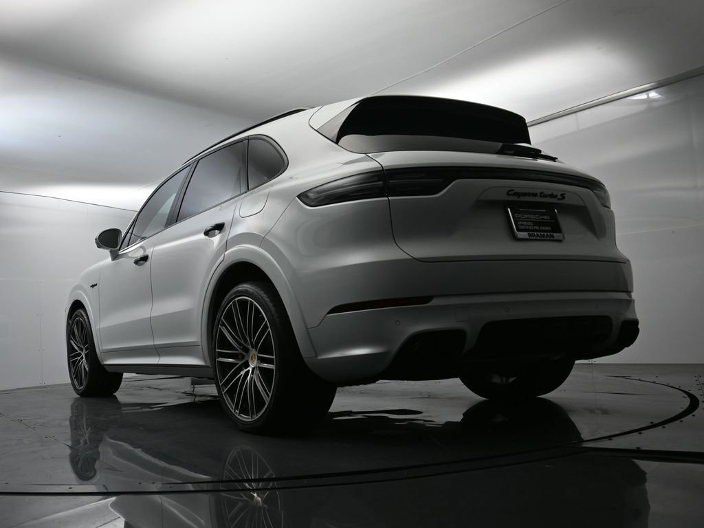 Certified 2022 Porsche Cayenne Turbo S image 53