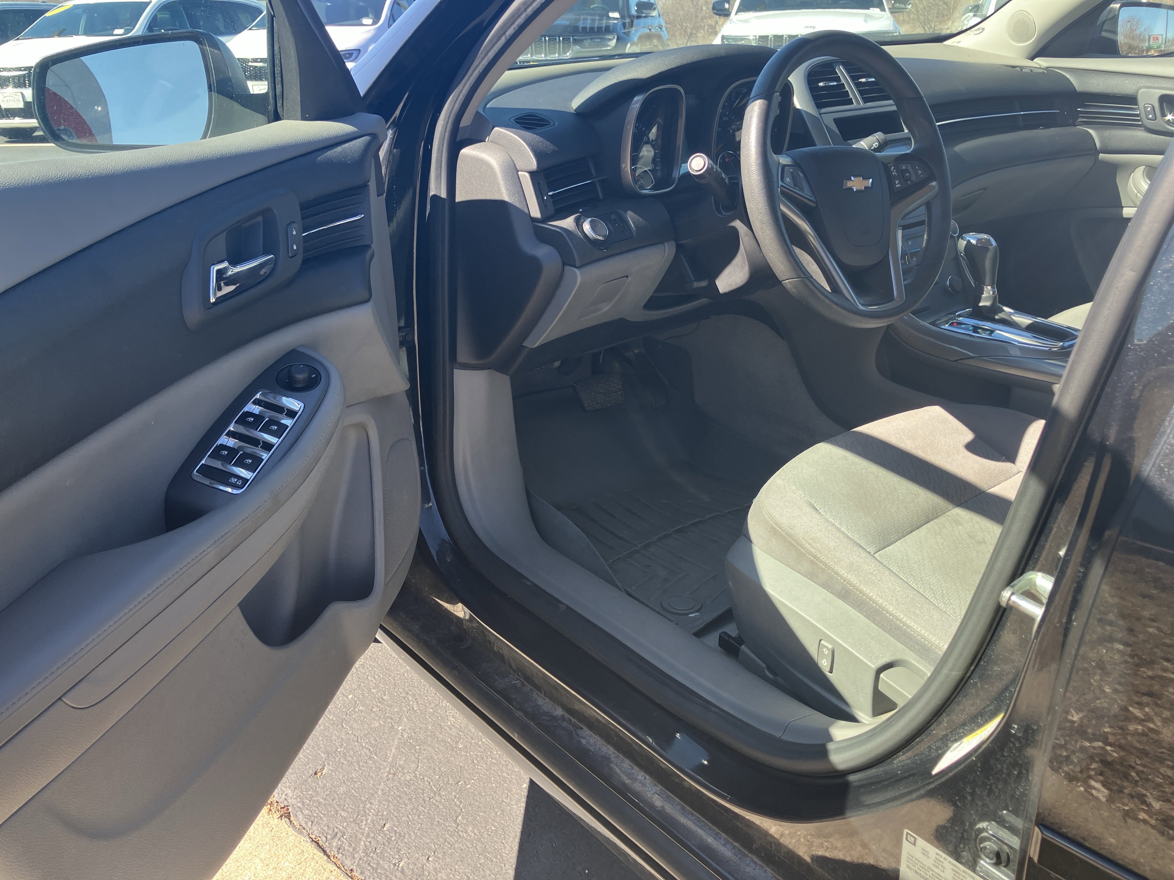 Used 2013 Chevrolet Malibu LS w/ Protection Package image 8