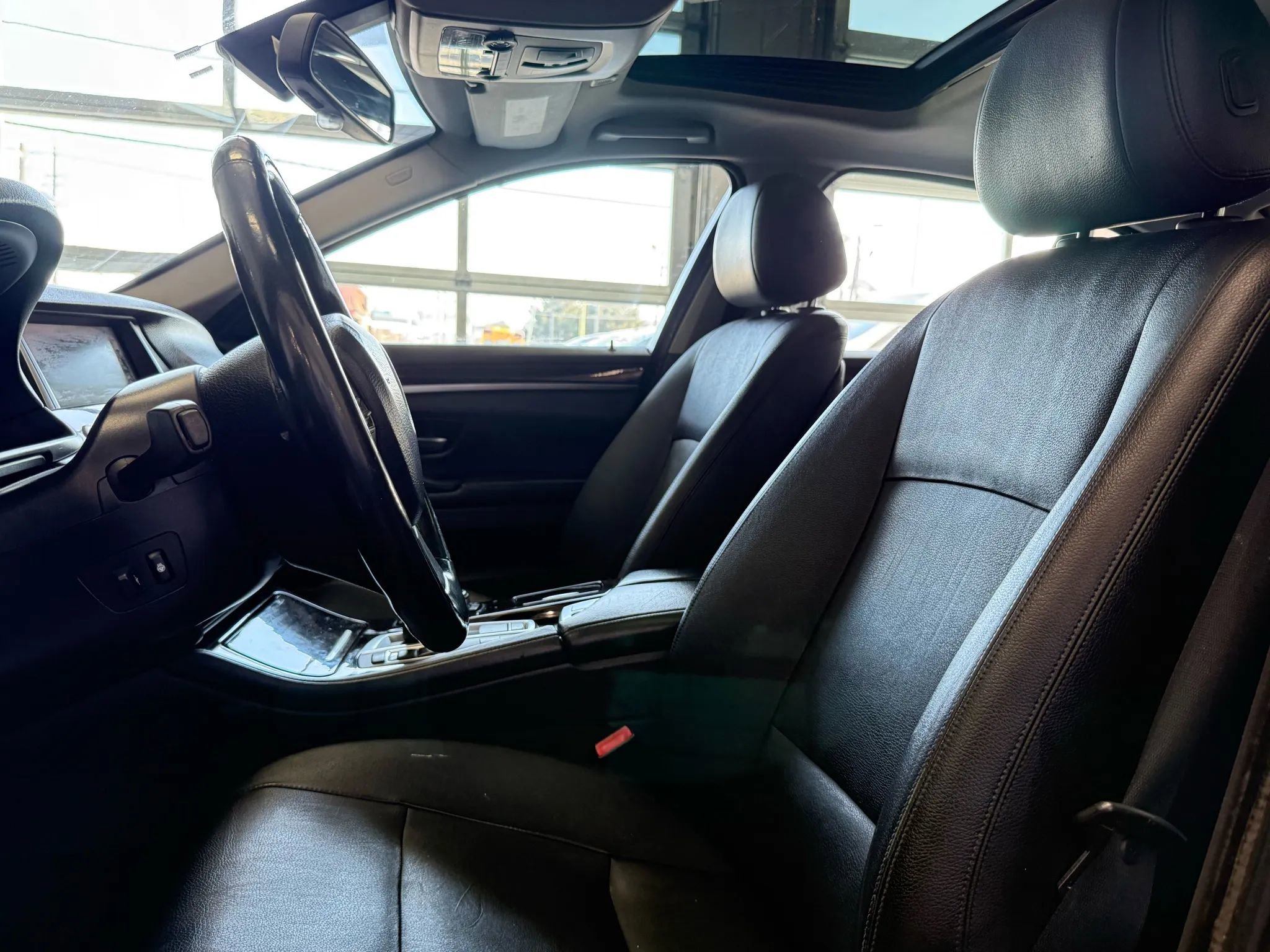 Used 2015 BMW 528i xDrive Sedan image 8