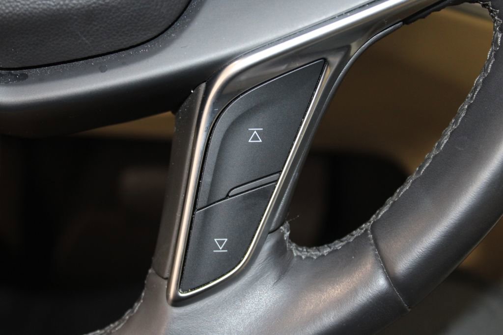 Used 2018 Cadillac XT5 Premium Luxury w/ Driver Assist Package image 37