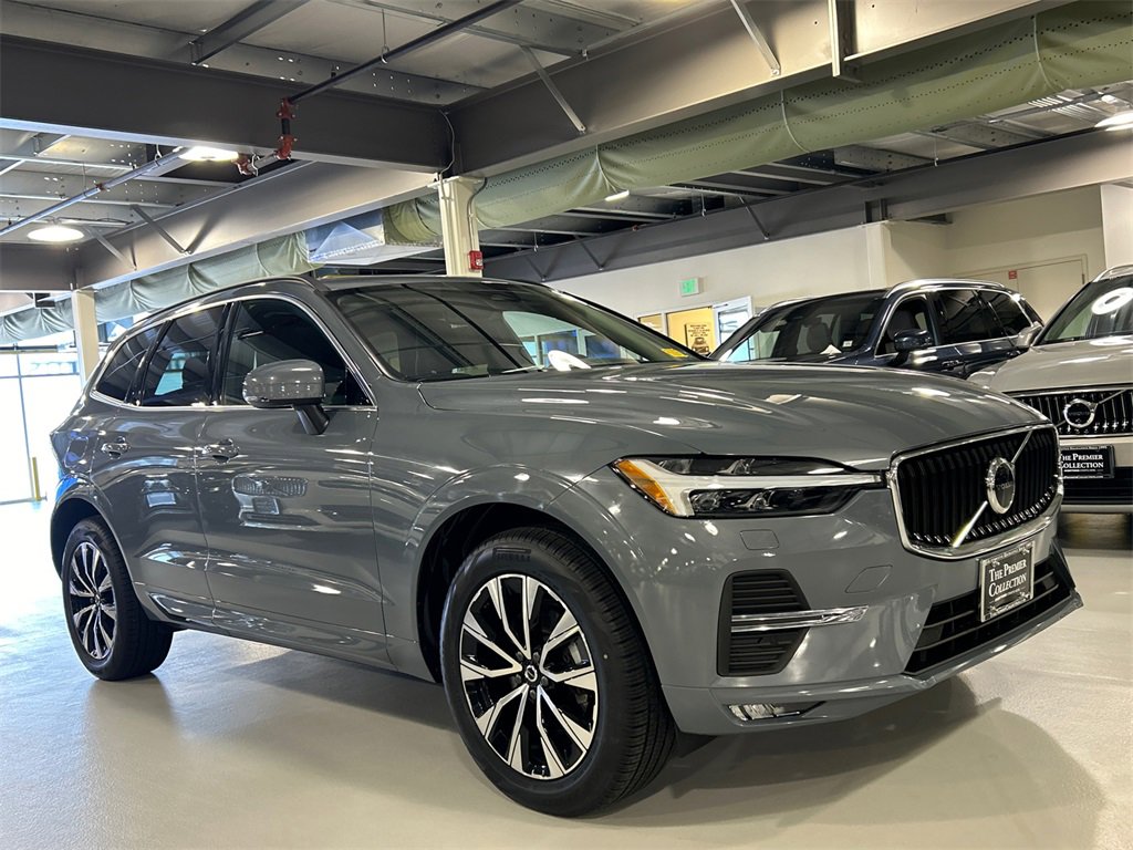 Certified 2023 Volvo XC60 B5 Core w/ Climate Package image 1