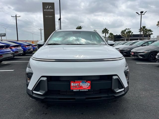 New 2026 Hyundai Kona SE FWD image 2