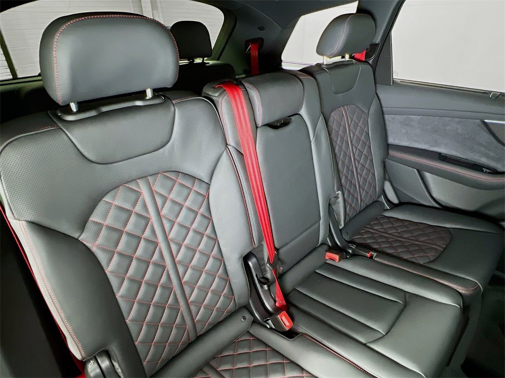 New 2026 Audi Q7 3.0T Prestige image 28