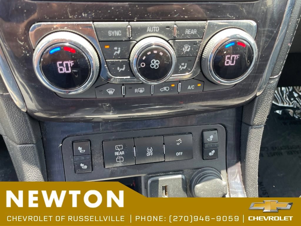 Used 2017 Buick Enclave Leather FWD image 12