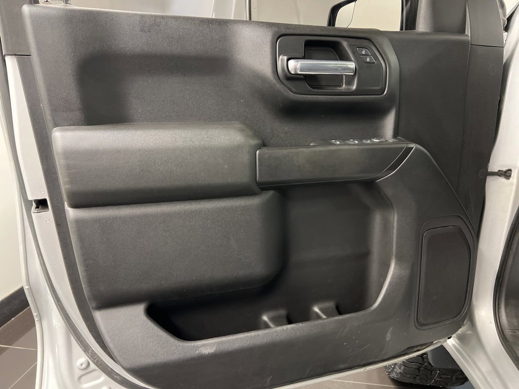 Used 2020 Chevrolet Silverado 1500 Custom Trail Boss w/ Custom Convenience Package image 25